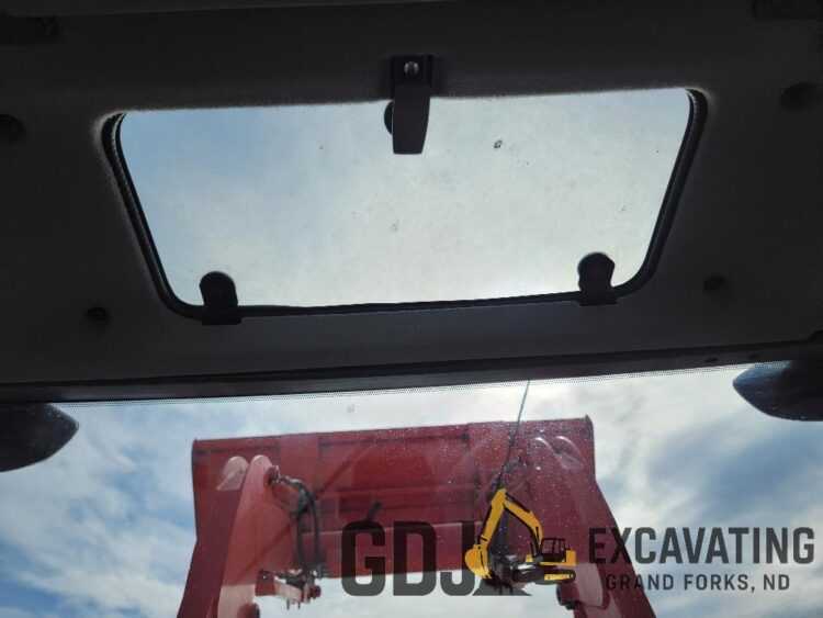 2019 Kubota M6-131 - Image 101