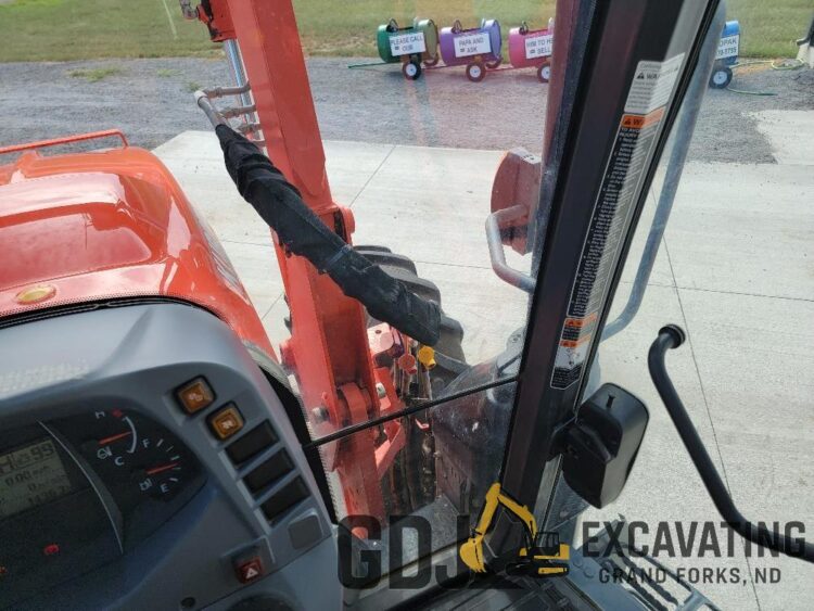2019 Kubota M6-131 - Image 102