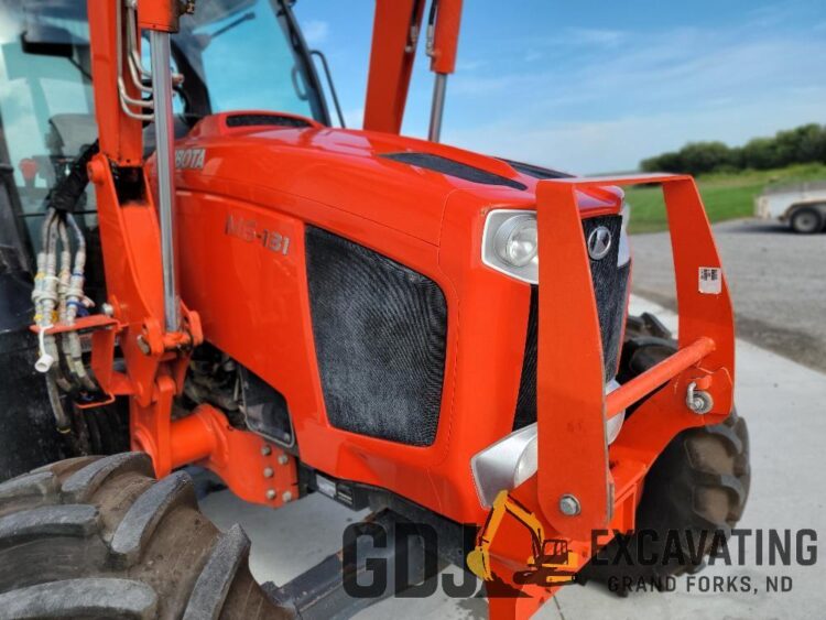 2019 Kubota M6-131 - Image 13