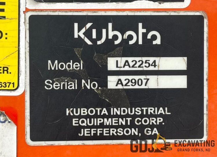 2014 Kubota M135GX - Image 16