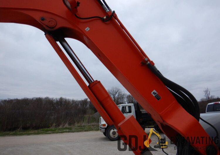 2009 Kubota KX080-3 - Image 17