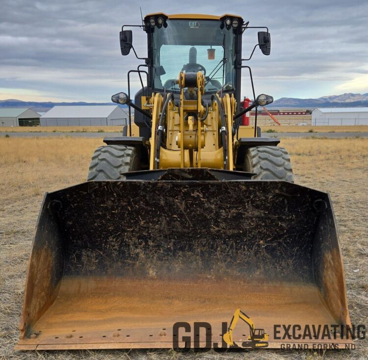 2023 Caterpillar 930M - Image 3