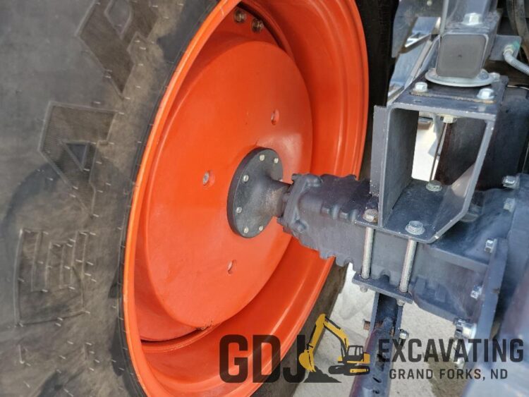 2019 Kubota M6-131 - Image 29