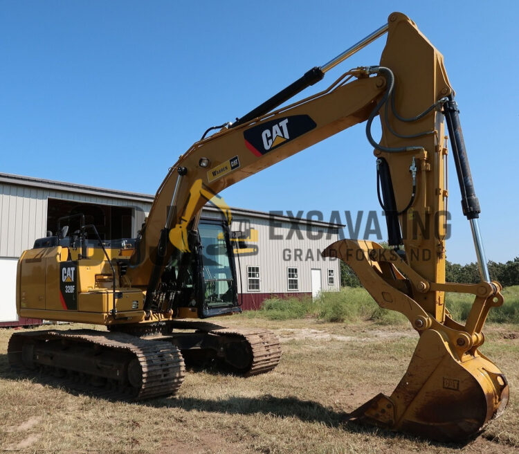 2017 Caterpillar 320 FL - Image 4