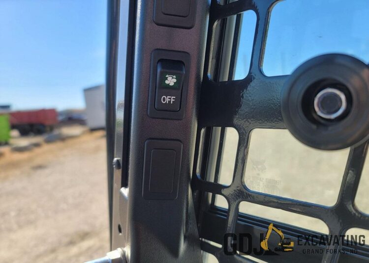 2022 Bobcat T870 - Image 36