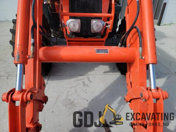 2019 Kubota M6-131 - Image 41