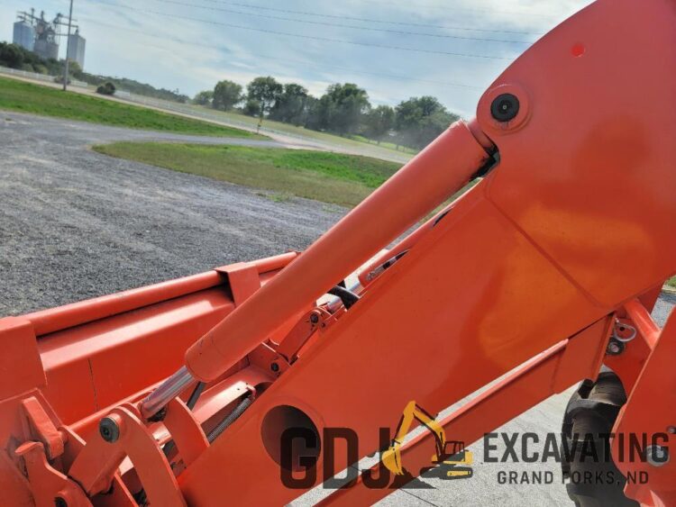 2019 Kubota M6-131 - Image 44