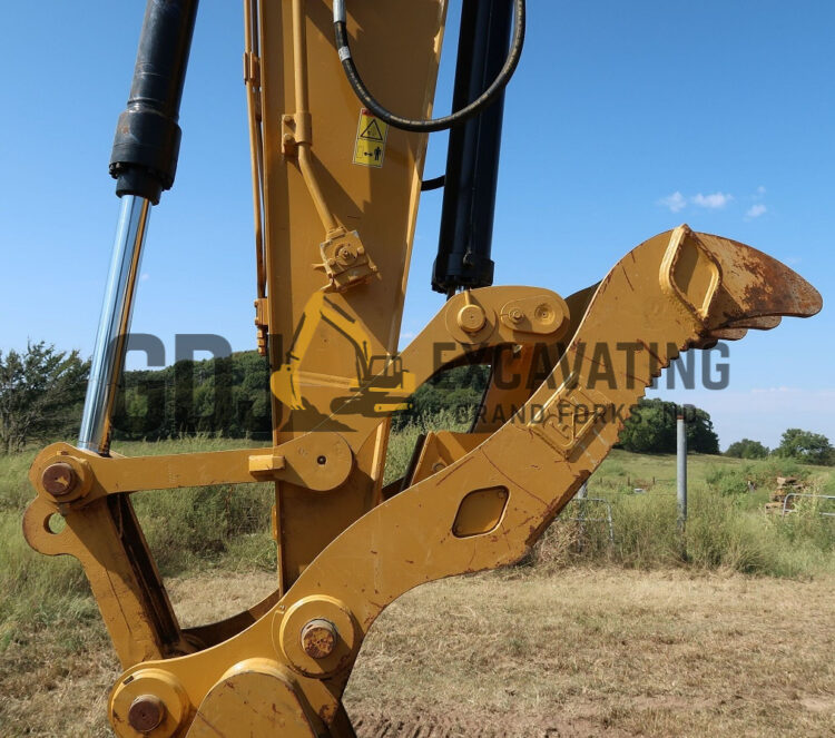 2017 Caterpillar 320 FL - Image 57