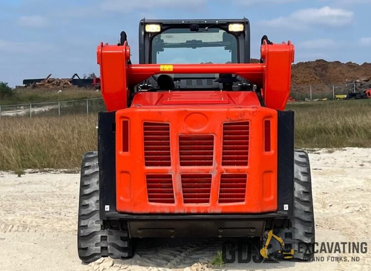 2023 Kubota SVL97-2 - Image 9