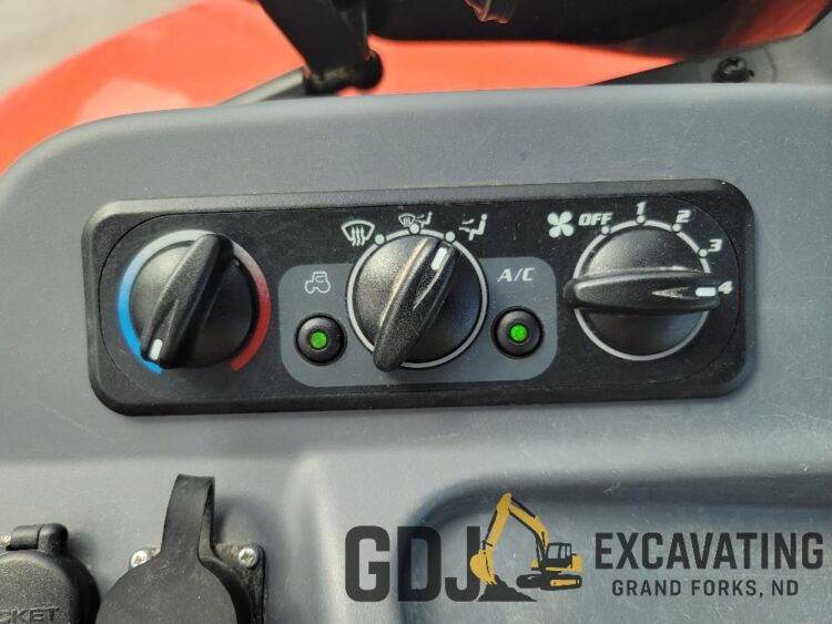 2019 Kubota M6-131 - Image 90