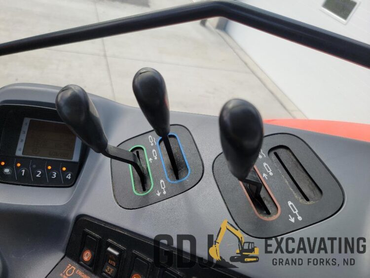 2019 Kubota M6-131 - Image 91