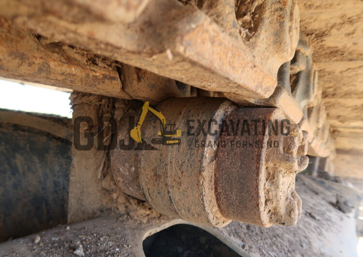 2017 Caterpillar 320 FL - Image 92