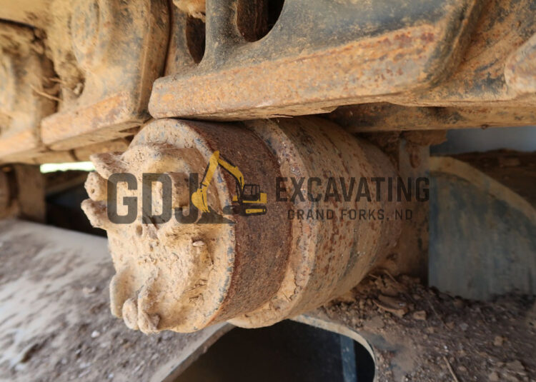 2017 Caterpillar 320 FL - Image 93